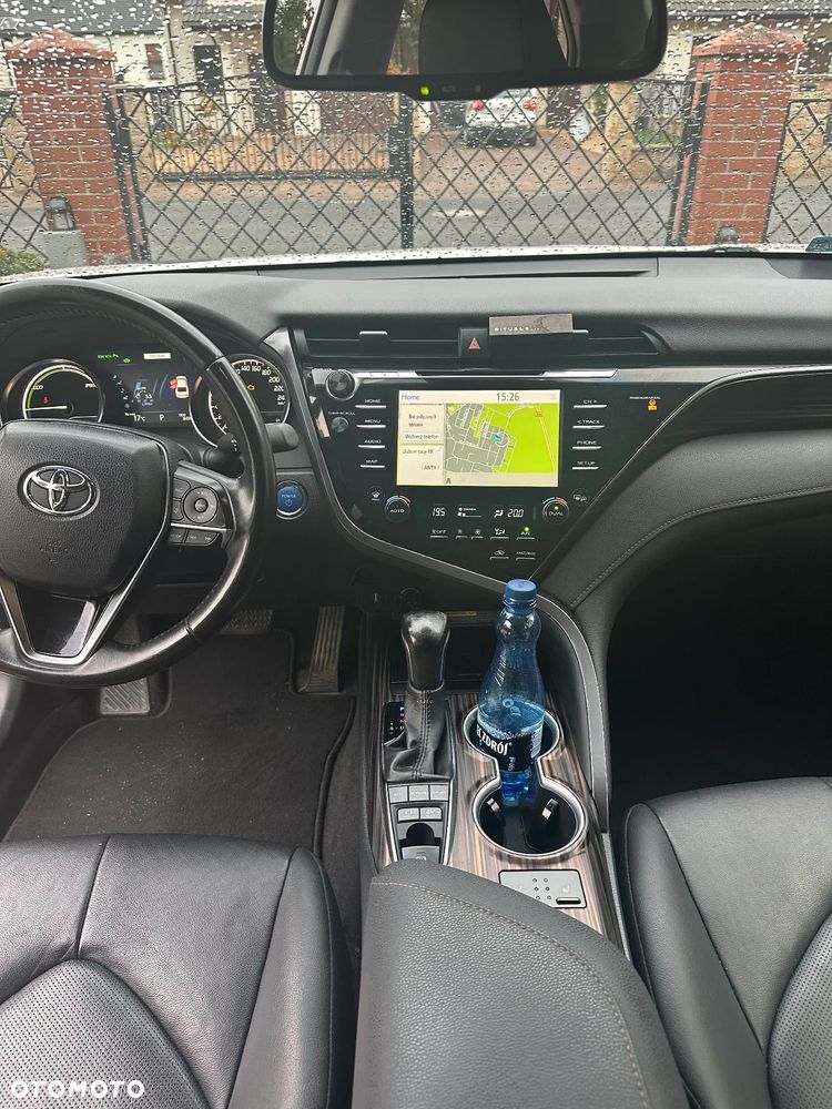 Toyota Camry 2.5 Hybrid Prestige CVT - 9