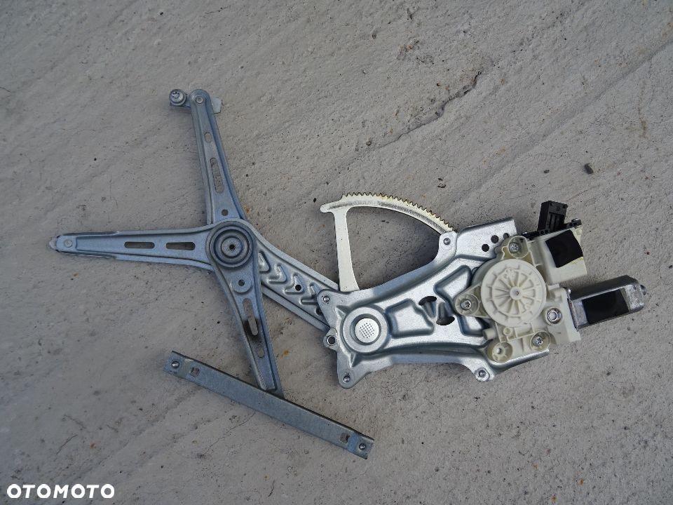 MECHANIZM SILNICZEK PODNOŚNIK SZYBY DRZWI PRAWY PRZÓD VECTRA C SIGNUM - 2