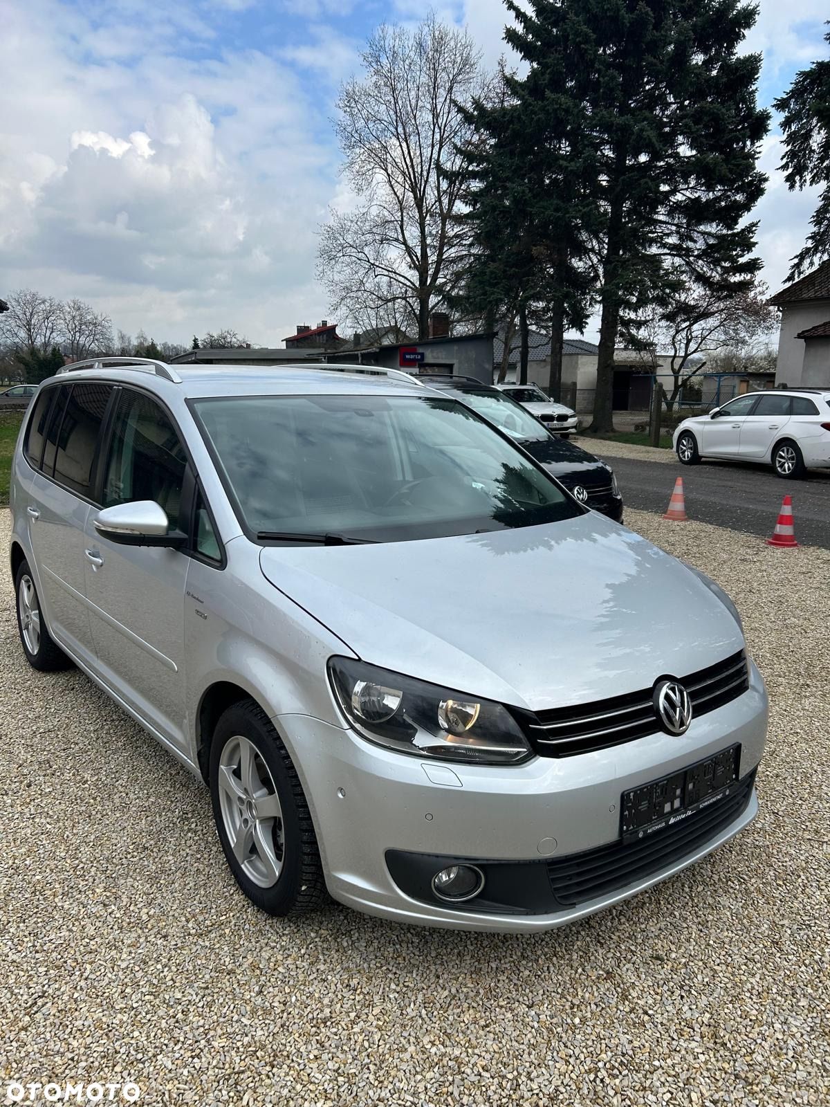 Volkswagen Touran 1.6 TDI DPF BlueMotion Technology DSG Life - 1