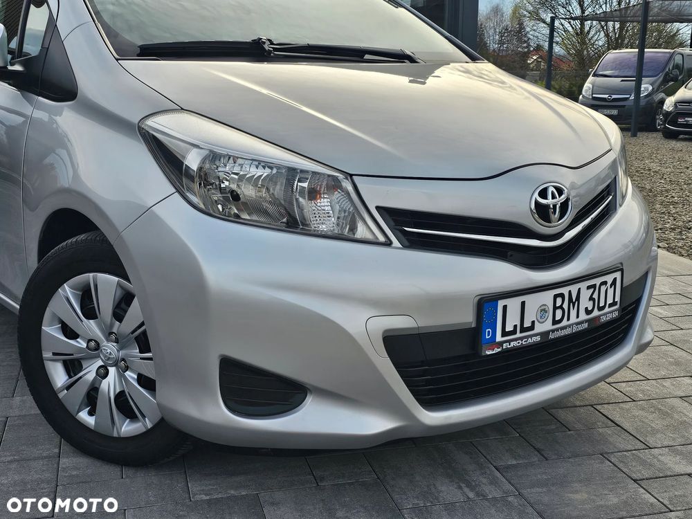 Toyota Yaris 1.33 Prestige - 19