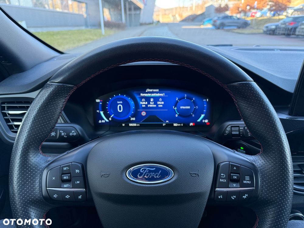 Ford Kuga 2.0 EcoBlue Hybrid ST-LINE X - 22