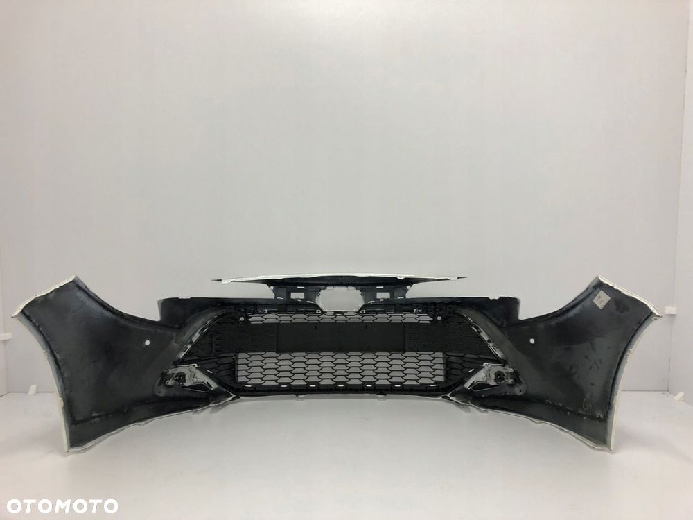 TOYOTA COROLLA E210 2019 ZDERZAK PRZEDNI HATCHBACK 4XPDC - 4