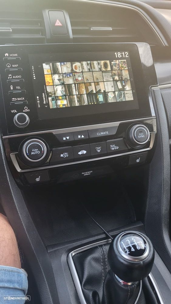 Honda Civic 1.0 i-VTEC Elegance - 9