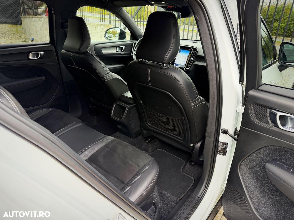 Volvo XC 40 D4 AWD R-Design - 18