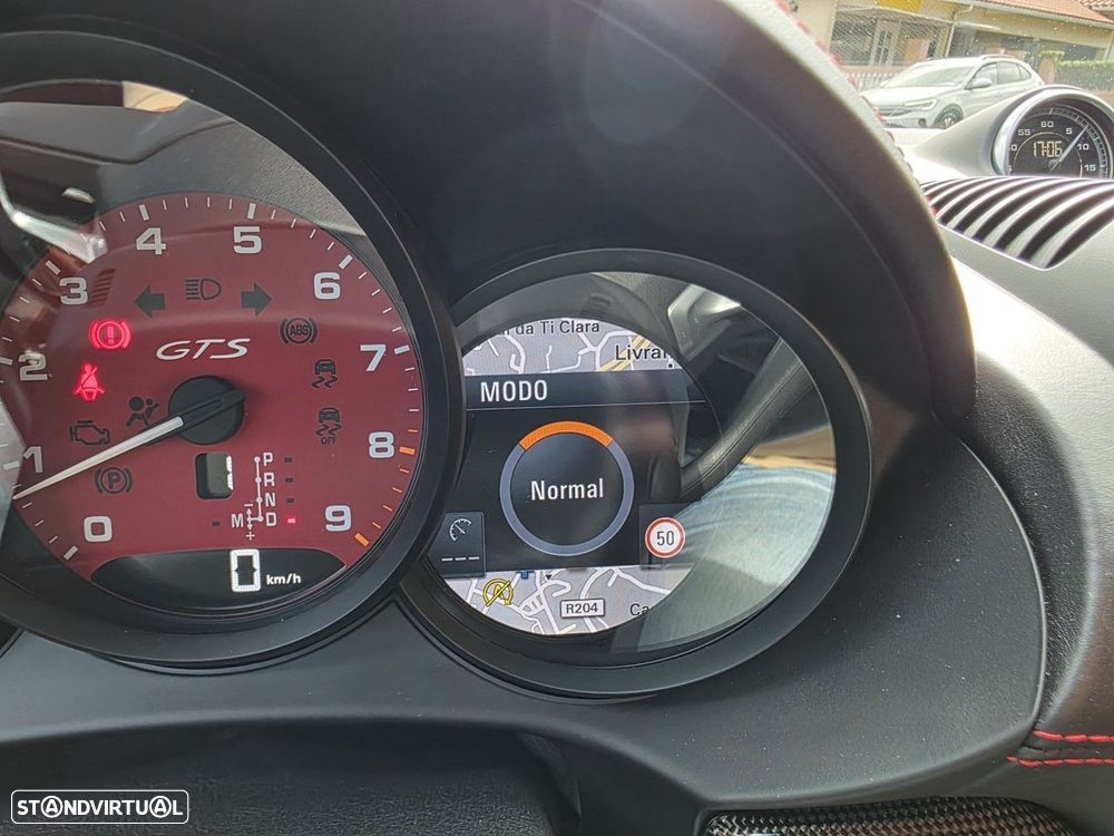 Porsche 718 Cayman 4.0 GTS PDK - 32