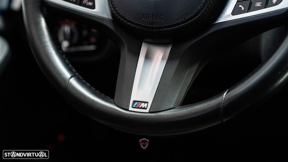 BMW 530 e Pack M - 28