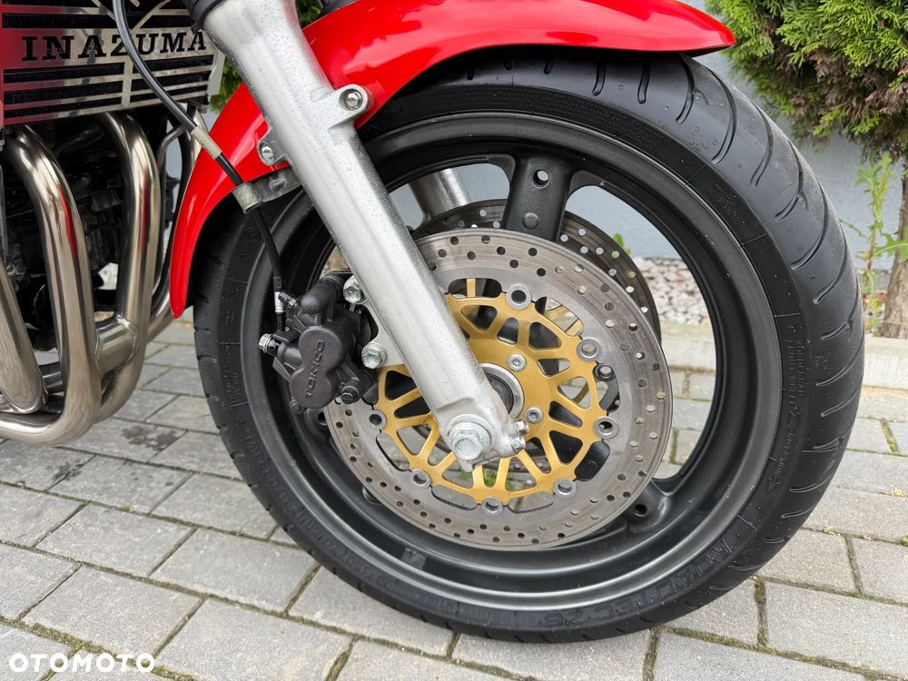 Suzuki GSX - 13