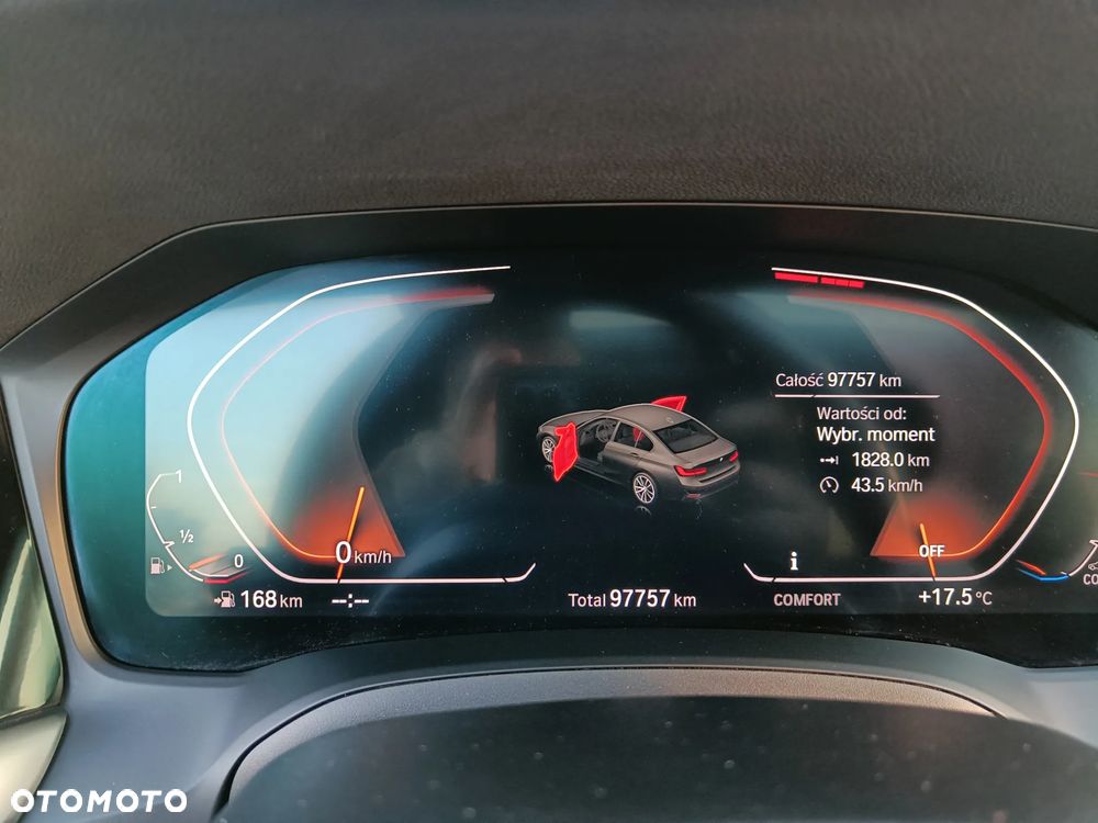 BMW Seria 3 330i xDrive Sport Line - 18