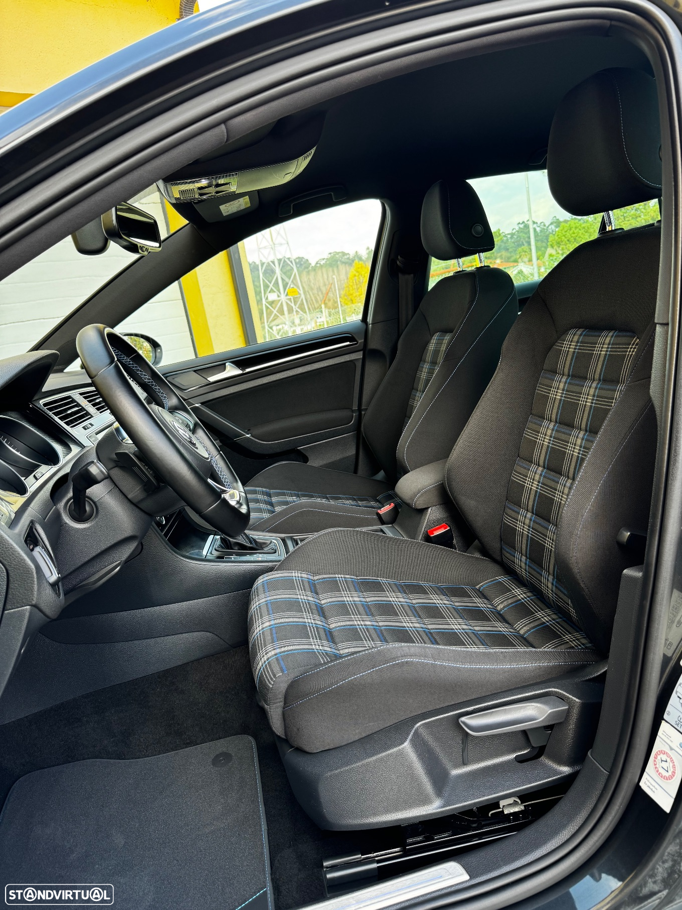 VW Golf 1.4 GTE Plug-in - 10