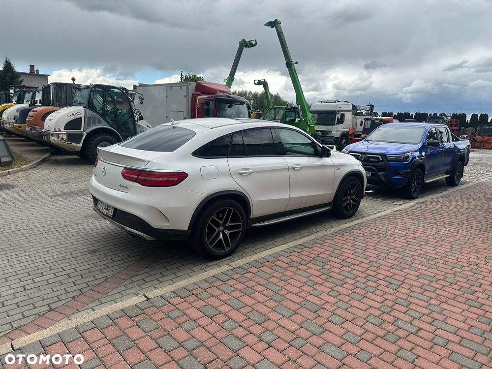 Mercedes-Benz GLE 450 AMG 4-Matic - 3