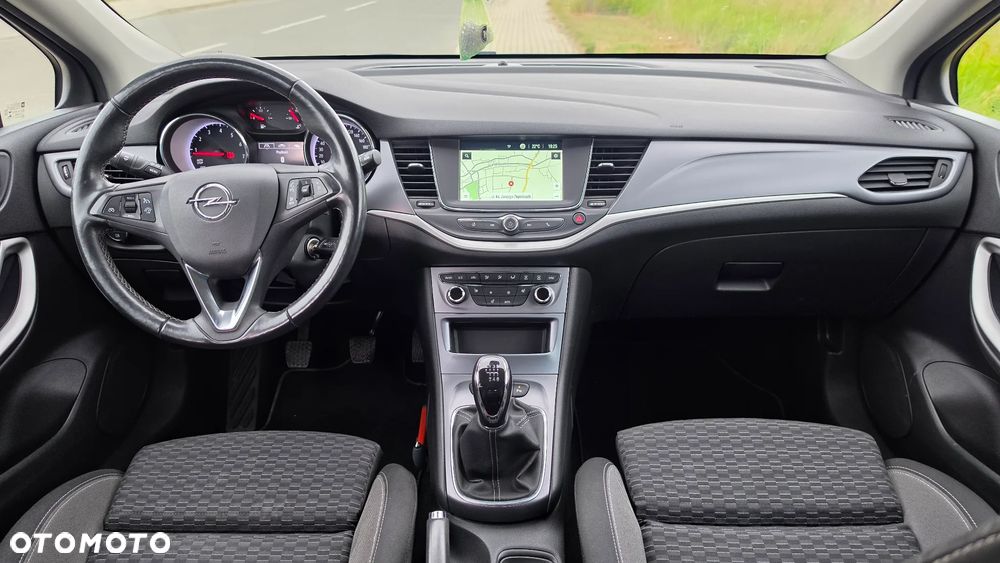 Opel Astra - 7