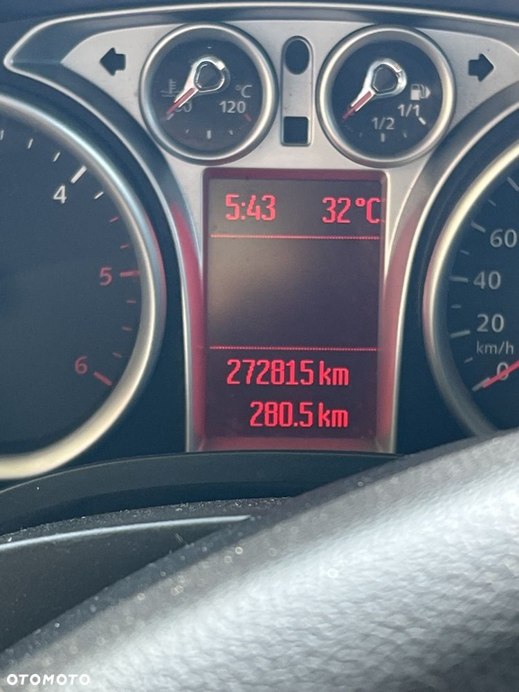 Ford Kuga 2.0 TDCi Titanium FWD - 29