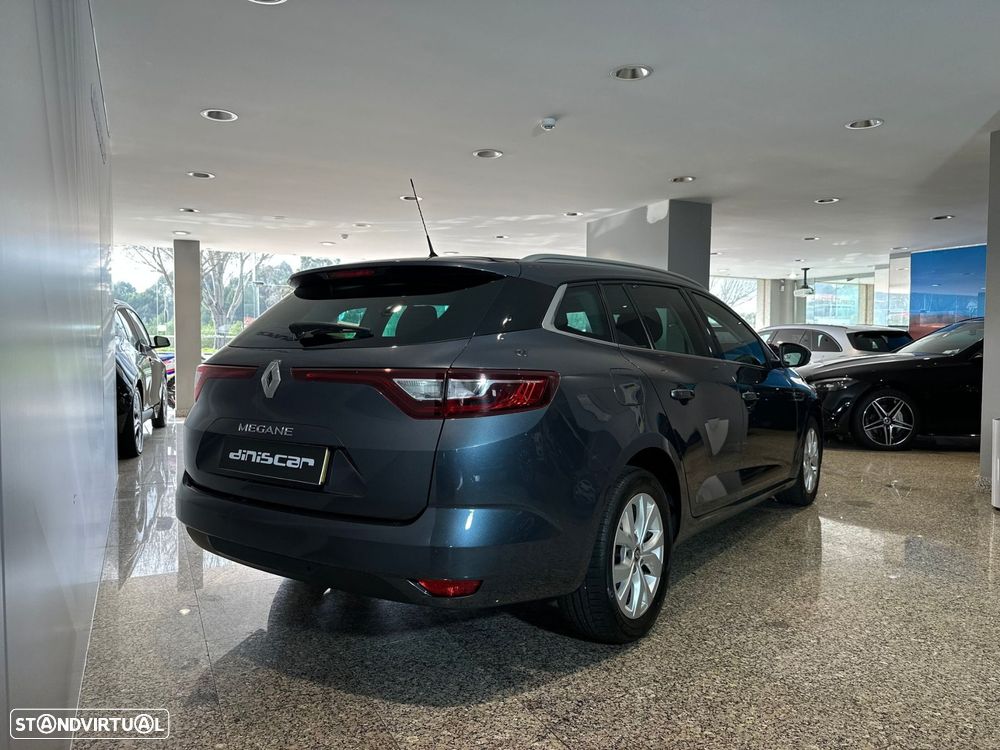 Renault Mégane 1.5 Blue dCi Limited - 26