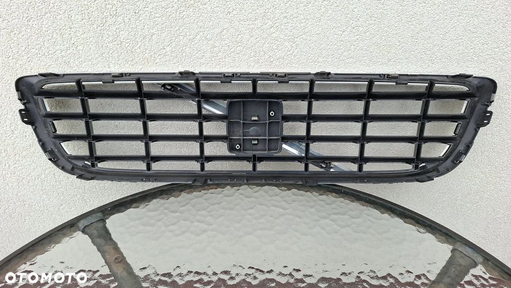 VOLVO S40 II V50 LIFT 07-12 GRILL ATRAPA 30744915 - 4