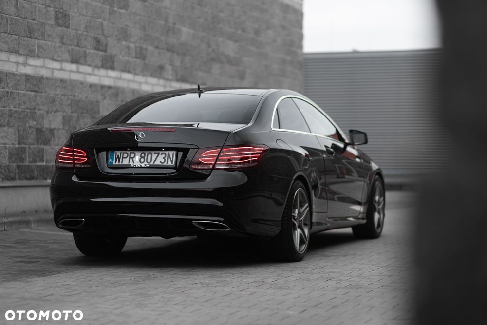 Mercedes-Benz Klasa E - 33
