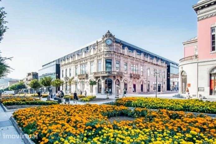 Espaço de escritório para 3 pessoas em Braga, Avenida da Liberdade - Grande imagem: 2/10