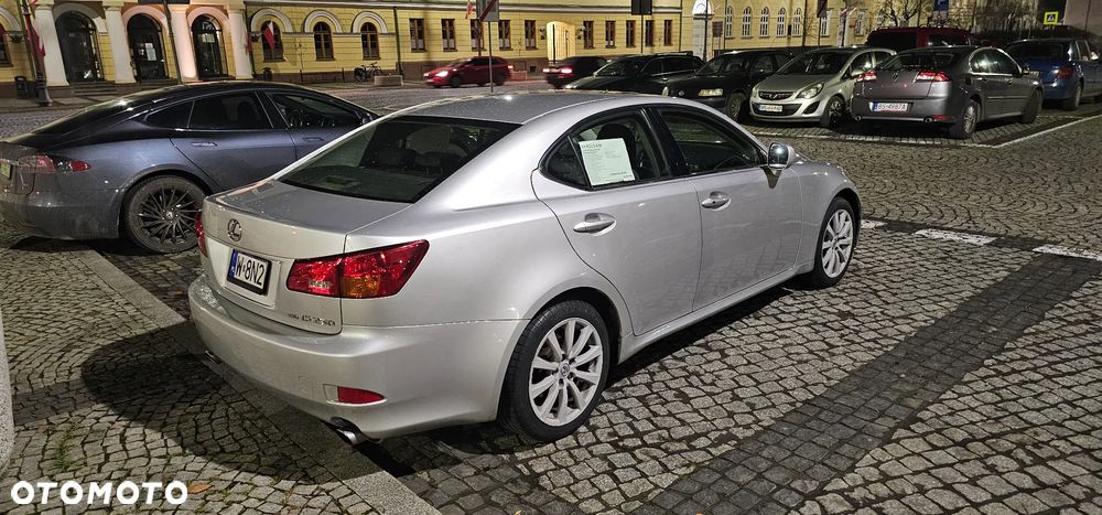 Lexus IS 250 - 3