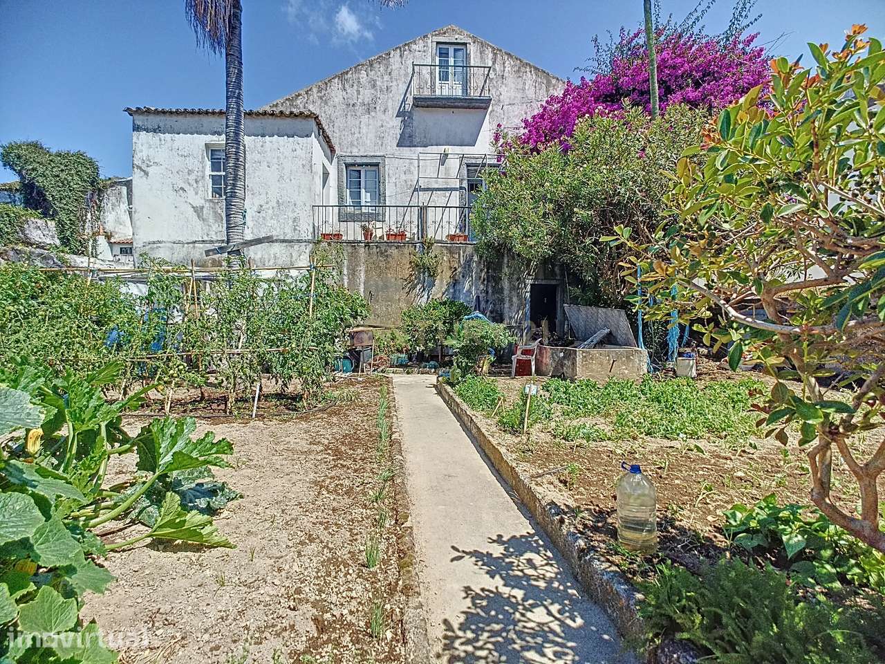 Edifício em Praça Histórica | Vila Franca do Campo - Grande imagem: 2/27