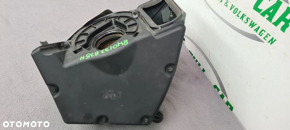 AUDI  OBUDOWA FILTRA POWIETRZA 8W0133835H - 5