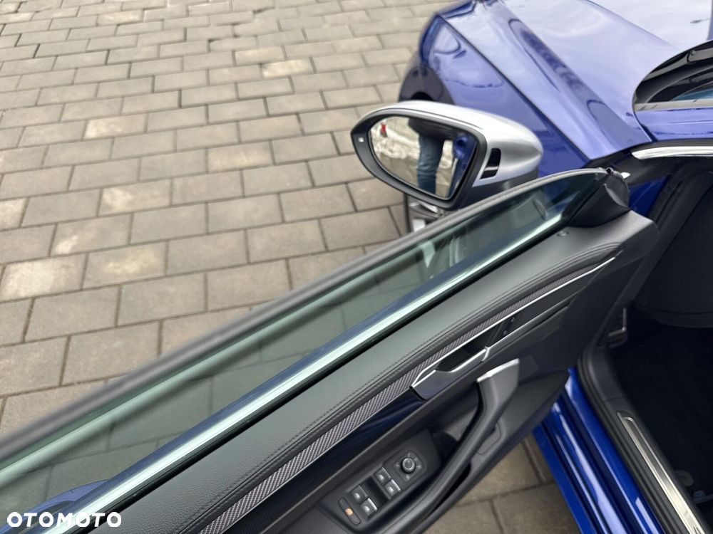 Volkswagen Arteon 2.0 TSI 4Motion R DSG - 11