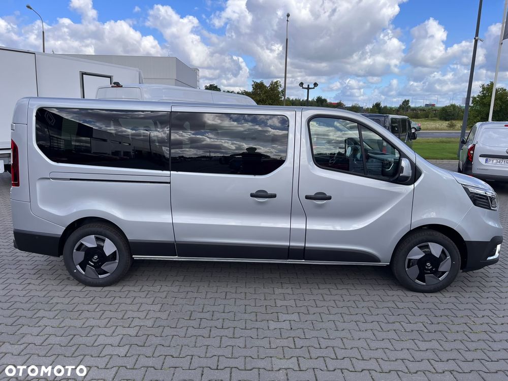 Renault Trafic - 6