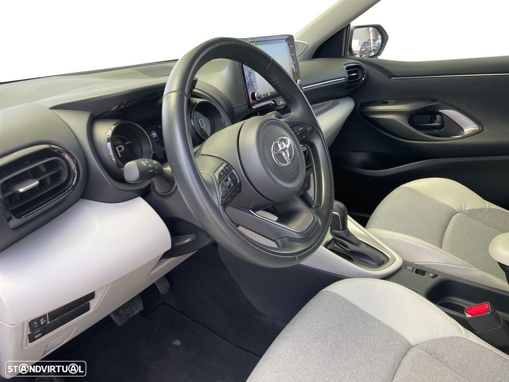Toyota Yaris - 13
