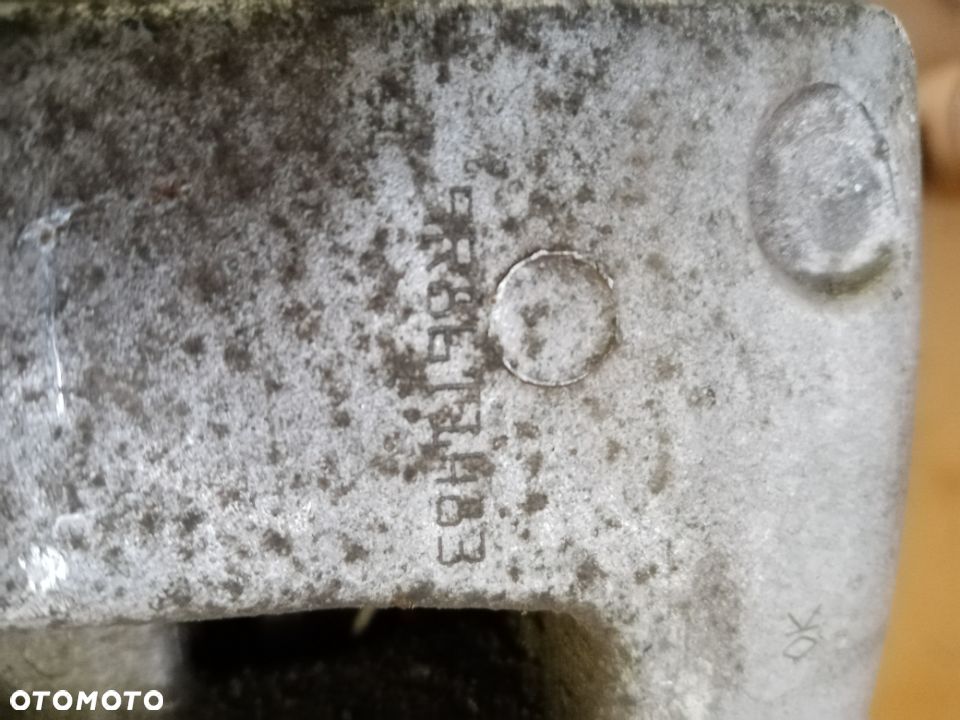 Zacisk hamulcowy prawy tyl Hyundai i30 KIA 2018R III 1.4 - 3