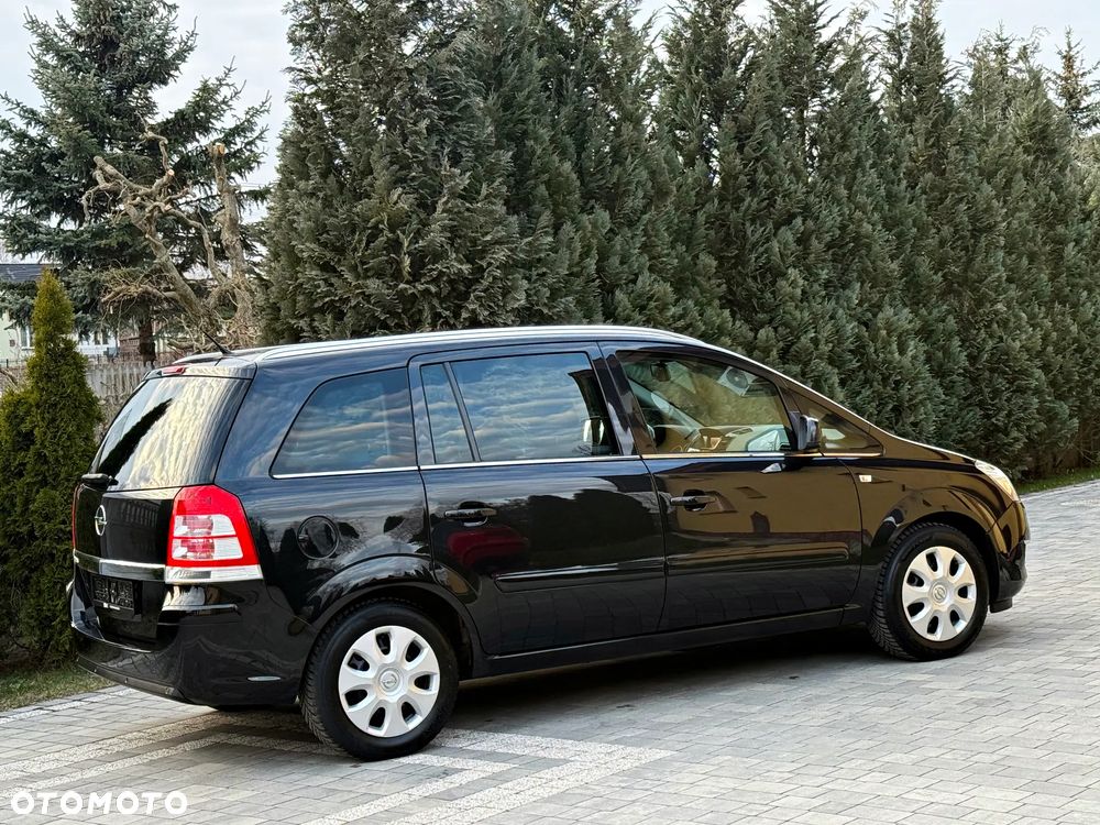 Opel Zafira 1.8 Family - 25