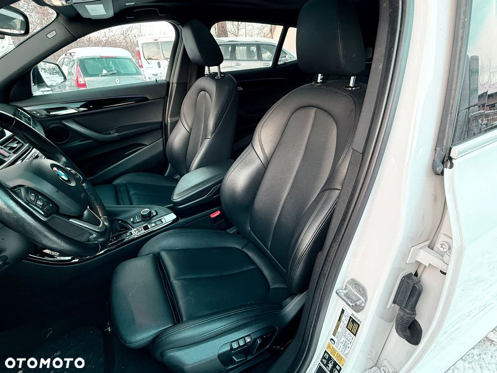 BMW X2 xDrive20i Advantage Plus - 12