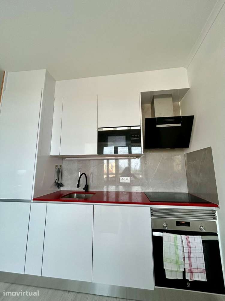 Apartamento T1 remodelado, Pampilheira, Cascais - Grande imagem: 5/32