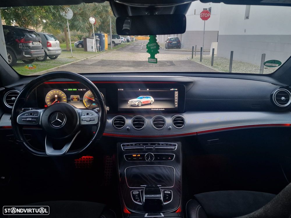 Mercedes-Benz E 300 de 9G-TRONIC AMG Line - 19