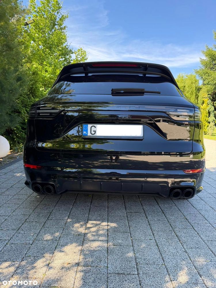Porsche Cayenne GTS - 4