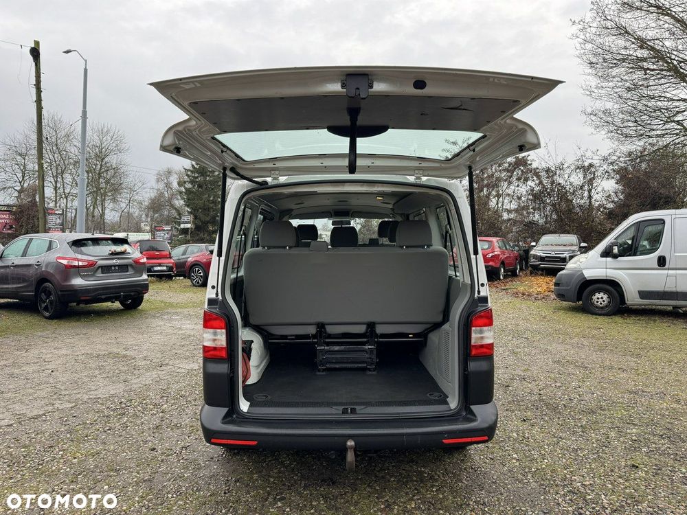 Volkswagen Transporter - 32