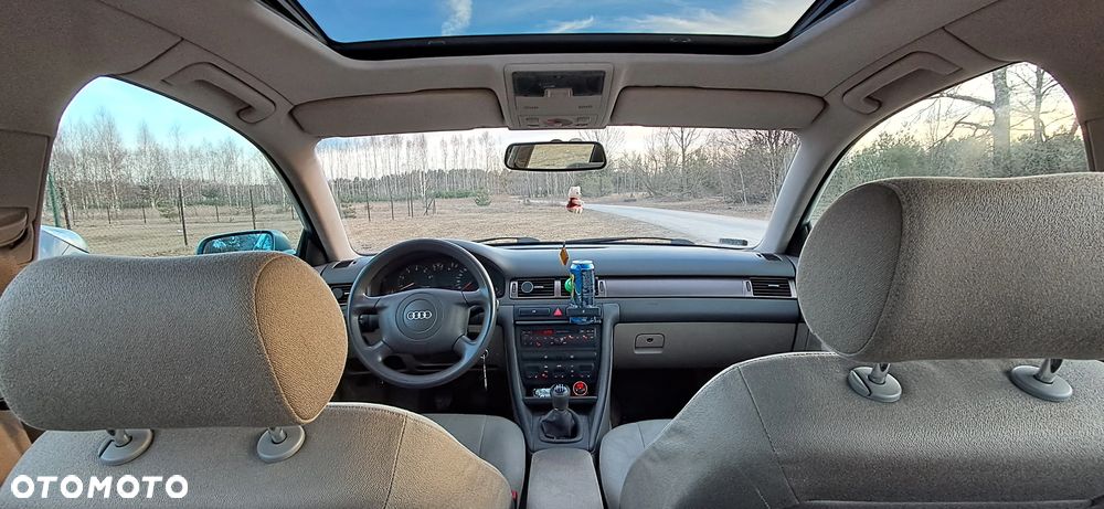 Audi A6 Limousine 2.4 - 23