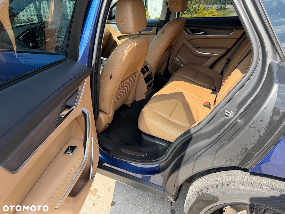 Jaguar F-Pace 2.0 D165 mHEV AWD R-Dynamic SE - 9