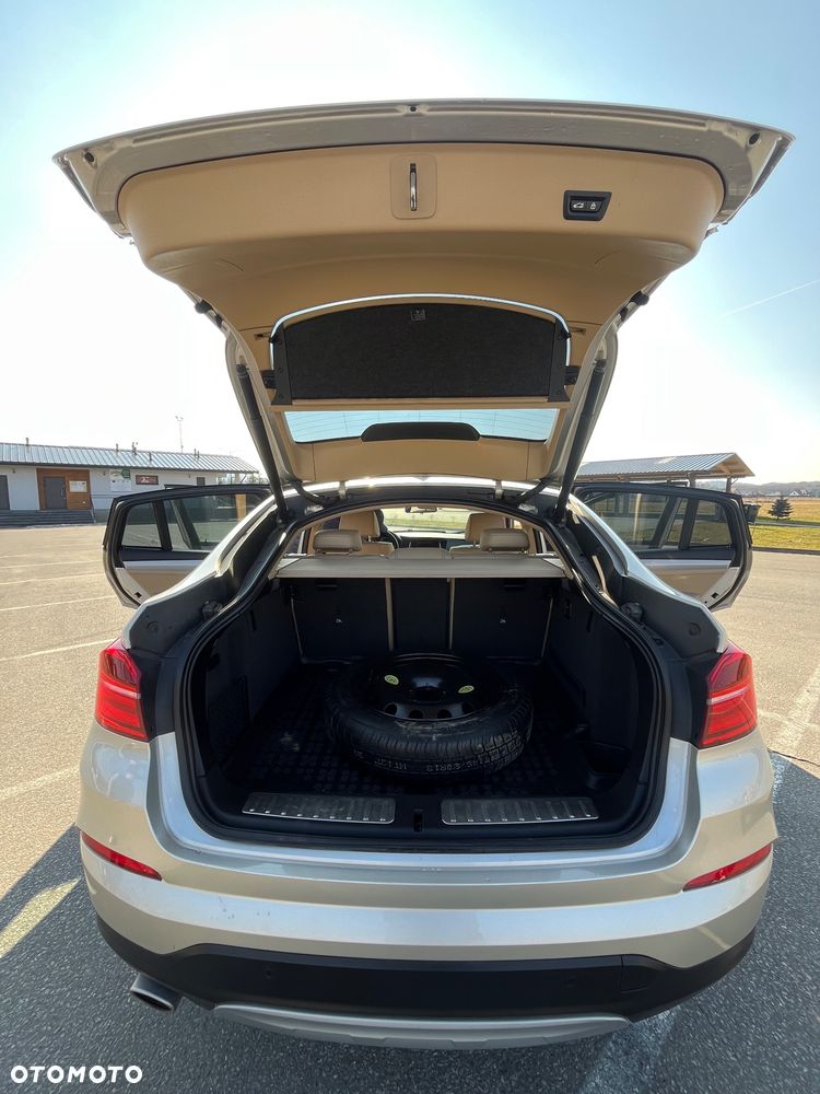 BMW X4 - 11
