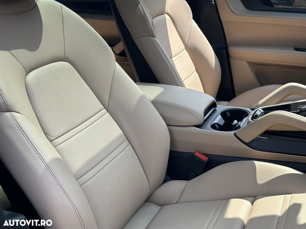 Porsche Cayenne Coupe E-Hybrid Tiptronic S - 15