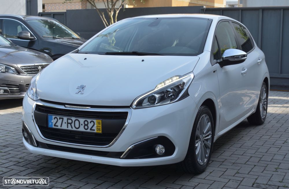 Peugeot 208 1.2 PureTech Style - 7