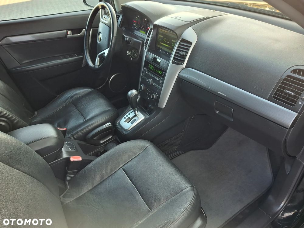 Chevrolet Captiva 2.0 4WD 7 Sitzer Automatik LT - 20