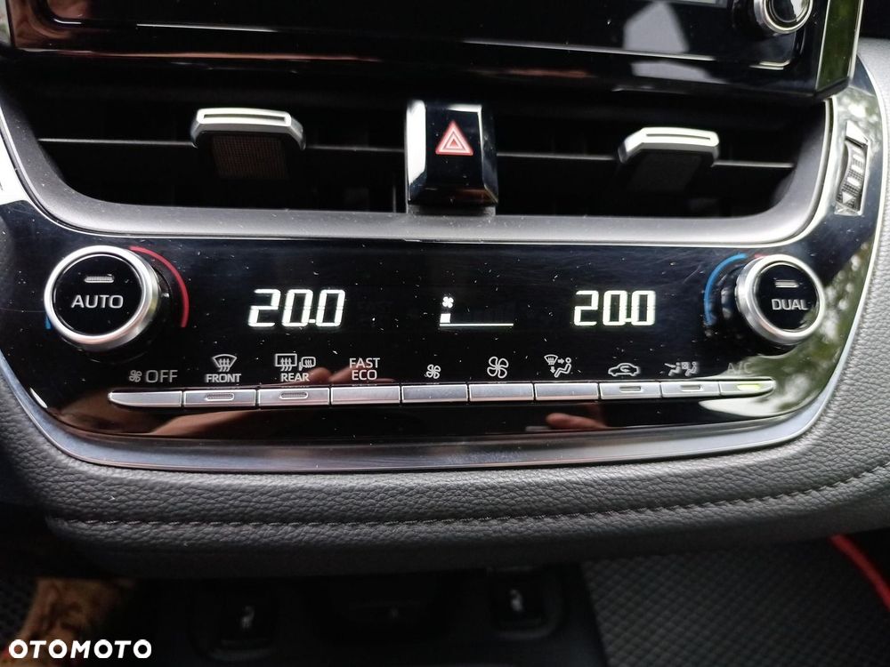 Toyota Corolla 2.0 Hybrid GR Sport - 18