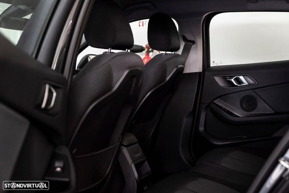 BMW 116 d Auto - 21