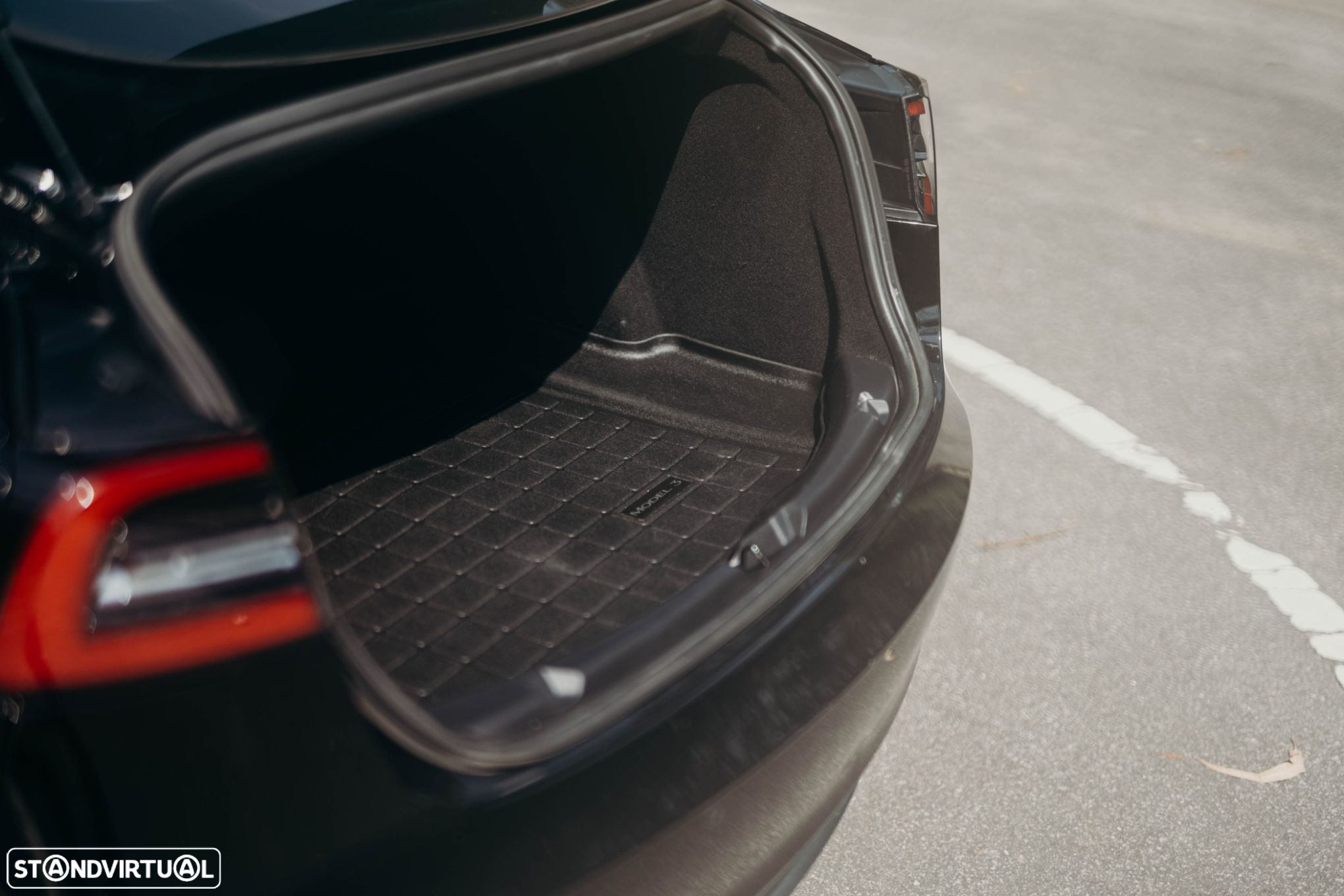 Tesla Model 3 Performance Dual Motor AWD - 31