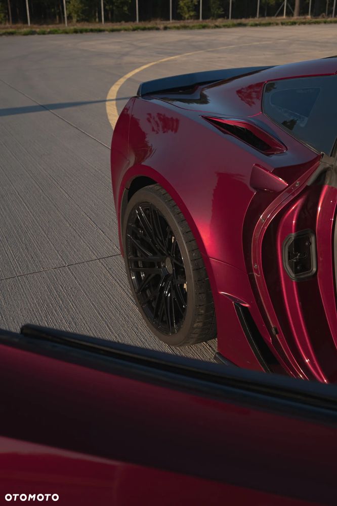 Chevrolet Corvette - 13