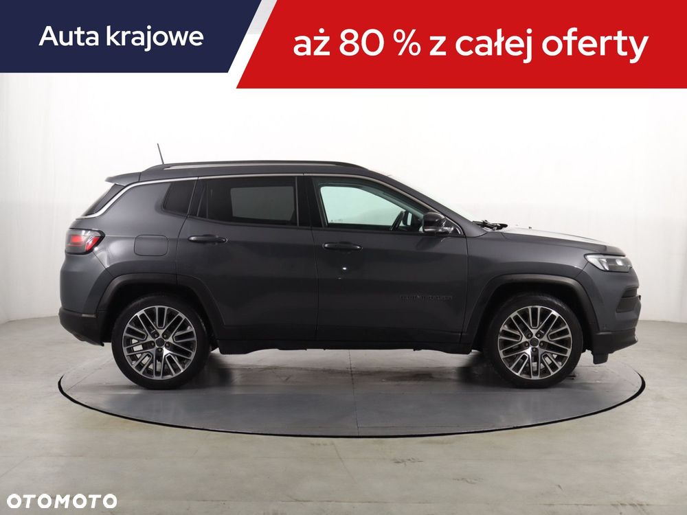 Jeep Compass - 8