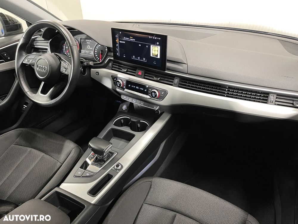 Audi A4 35 TFSI S tronic MHEV Advanced - 8