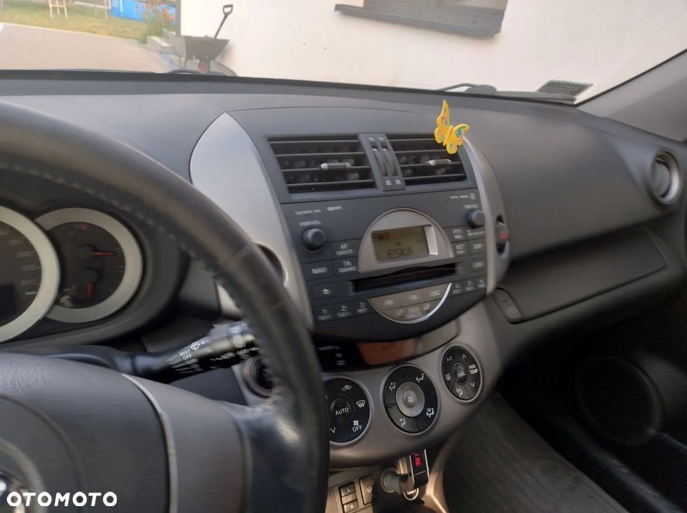Toyota RAV4 2.2 D-4D Prestige - 8