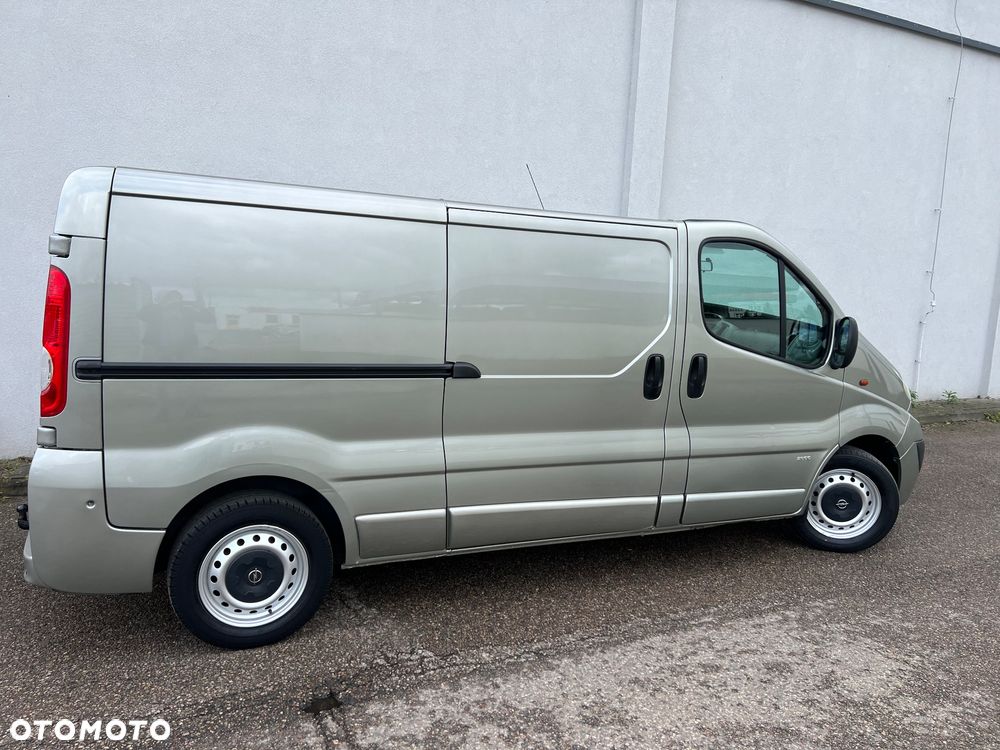 Opel VIVARO L2H1 LONG - 33