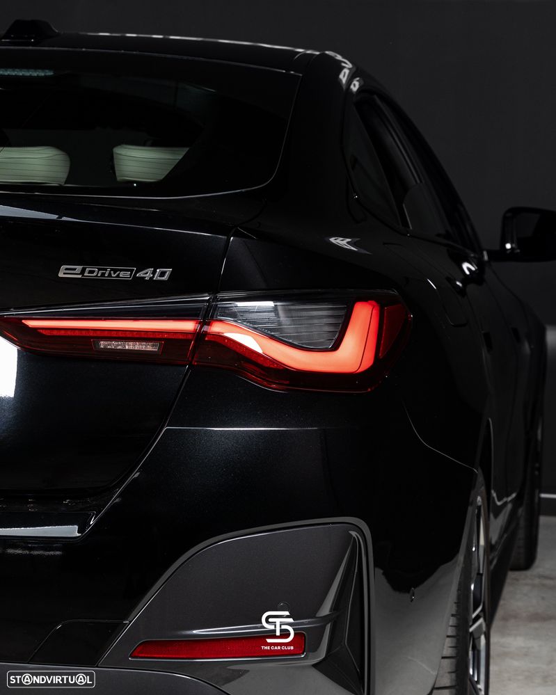BMW i4 eDrive40 Pack Desportivo M - 17