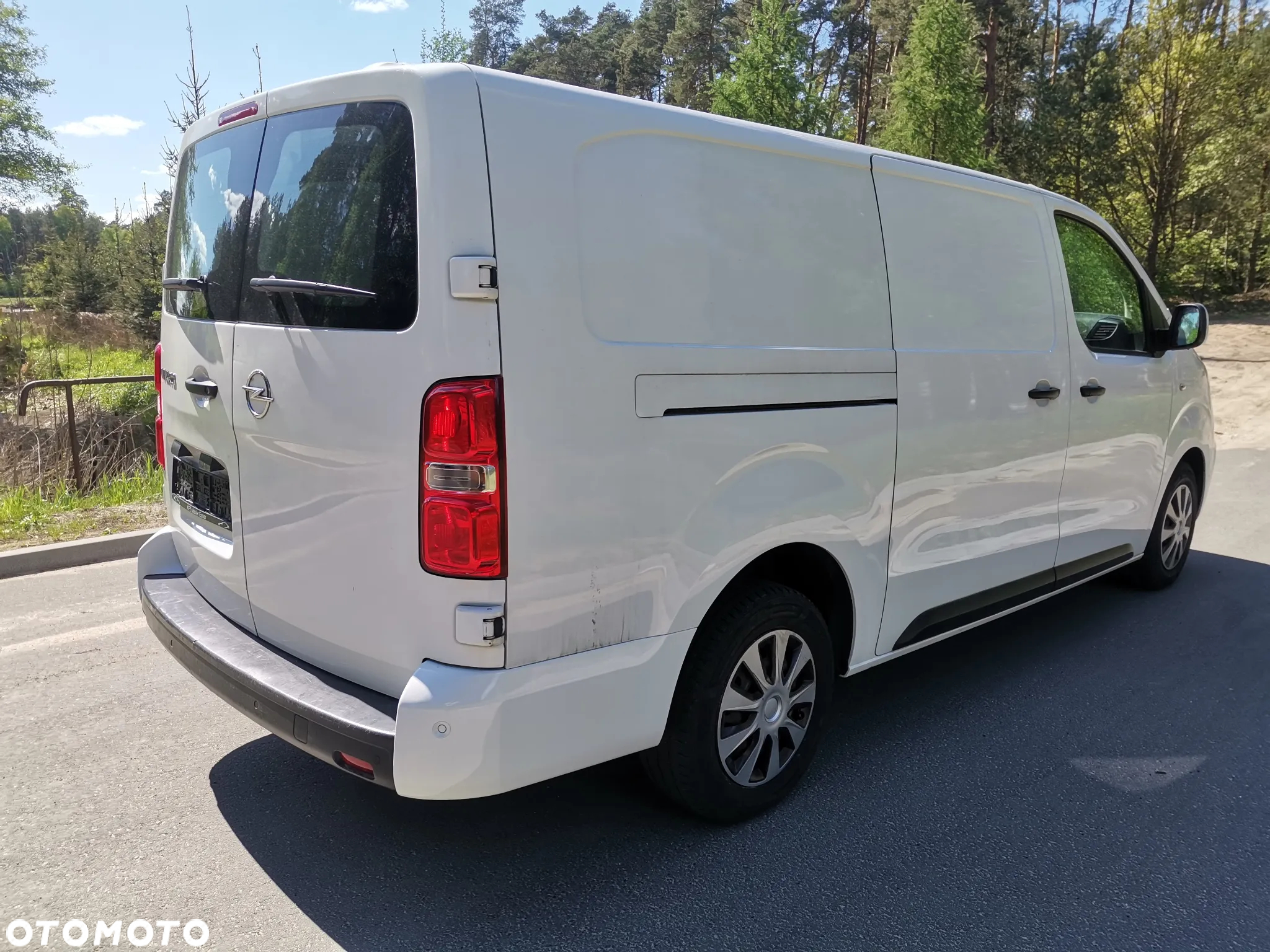 Opel Vivaro Jumpy Expert Proace Scudo - 6