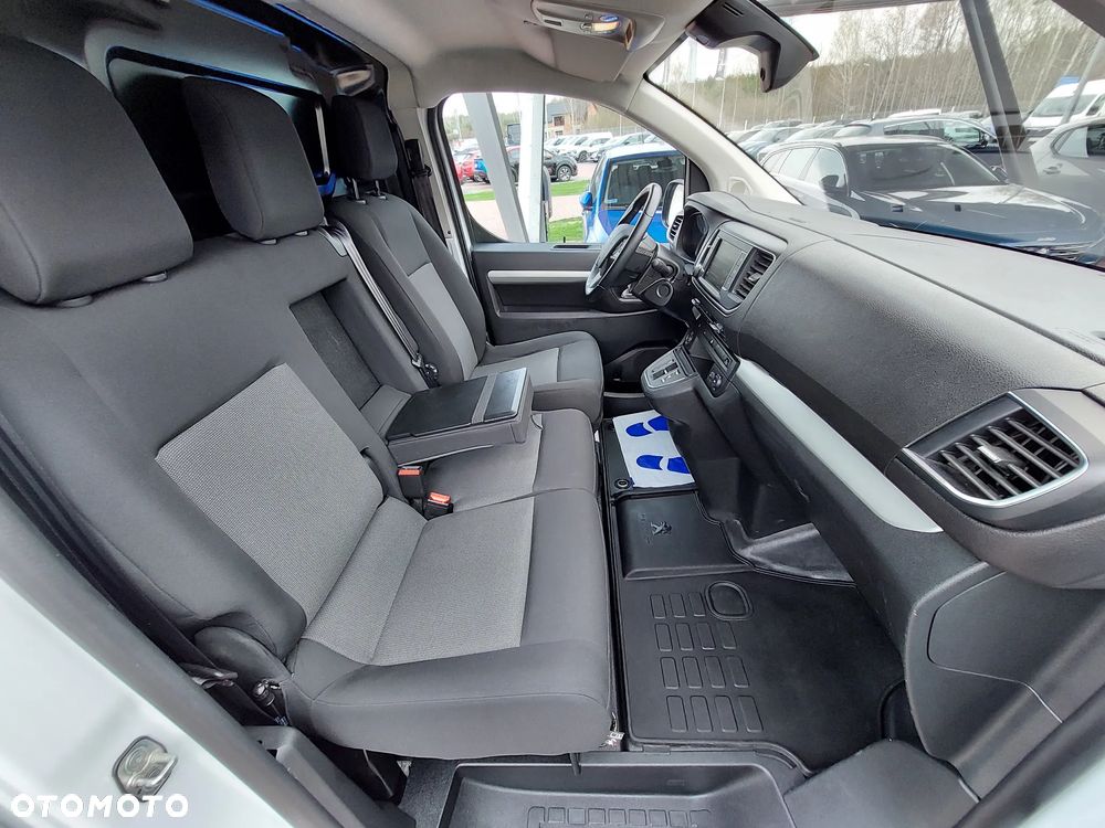 Peugeot E-Expert - 8